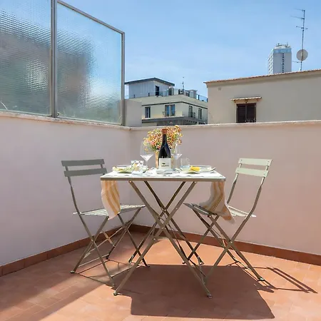 Molo Angioino * Neapel