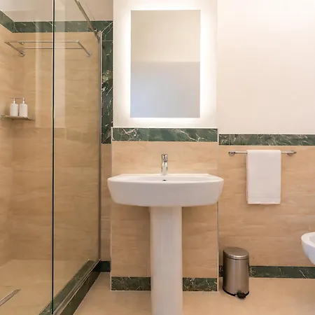 Lägenhet Molo Angioino